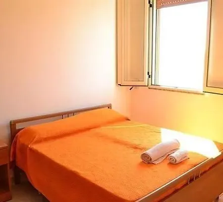 Casa 6 Posti Con Balconi Ll08 A Holiday home San Foca